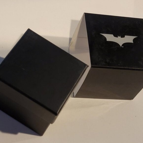 BATMAN Dark Knight Stainless Steel Puzzle Ring Size 8 - Picture 3 of 15